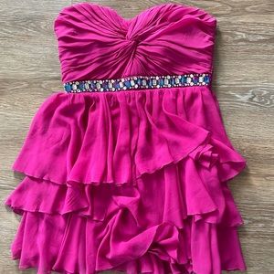 Jodi kistopher. Short formal dress